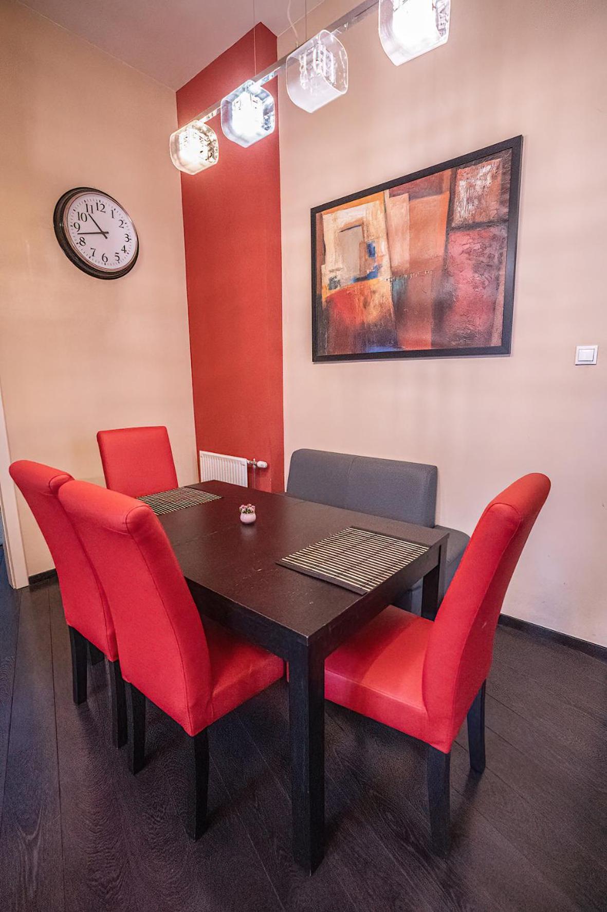 Kelemen Apartment Szeged Buitenkant foto