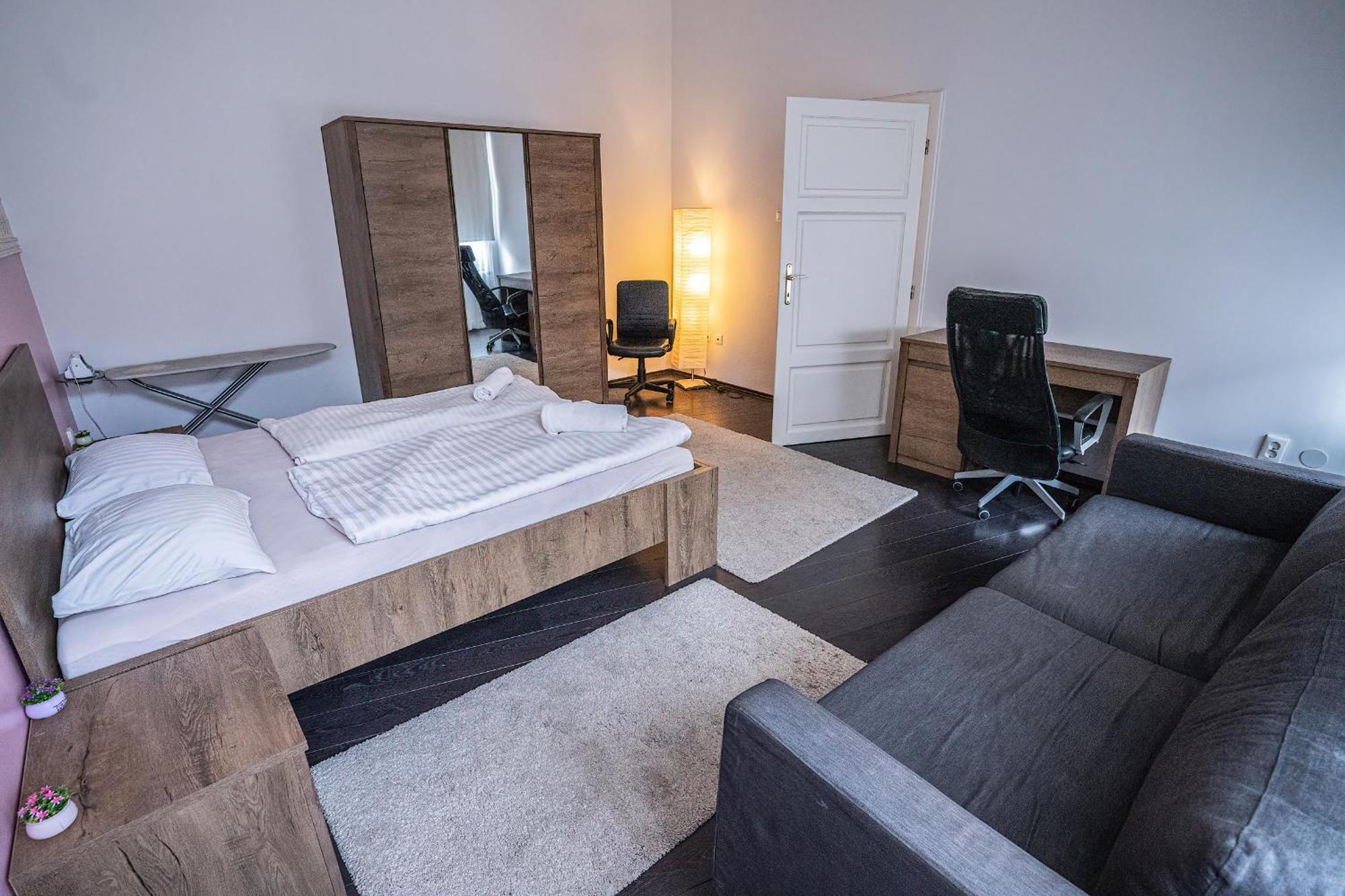 Kelemen Apartment Szeged Buitenkant foto